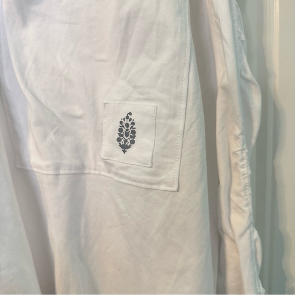 Free People Movement Hot Shot Layer Hoody NWT MEDIUM Oversized in White - Picture 7 of 7